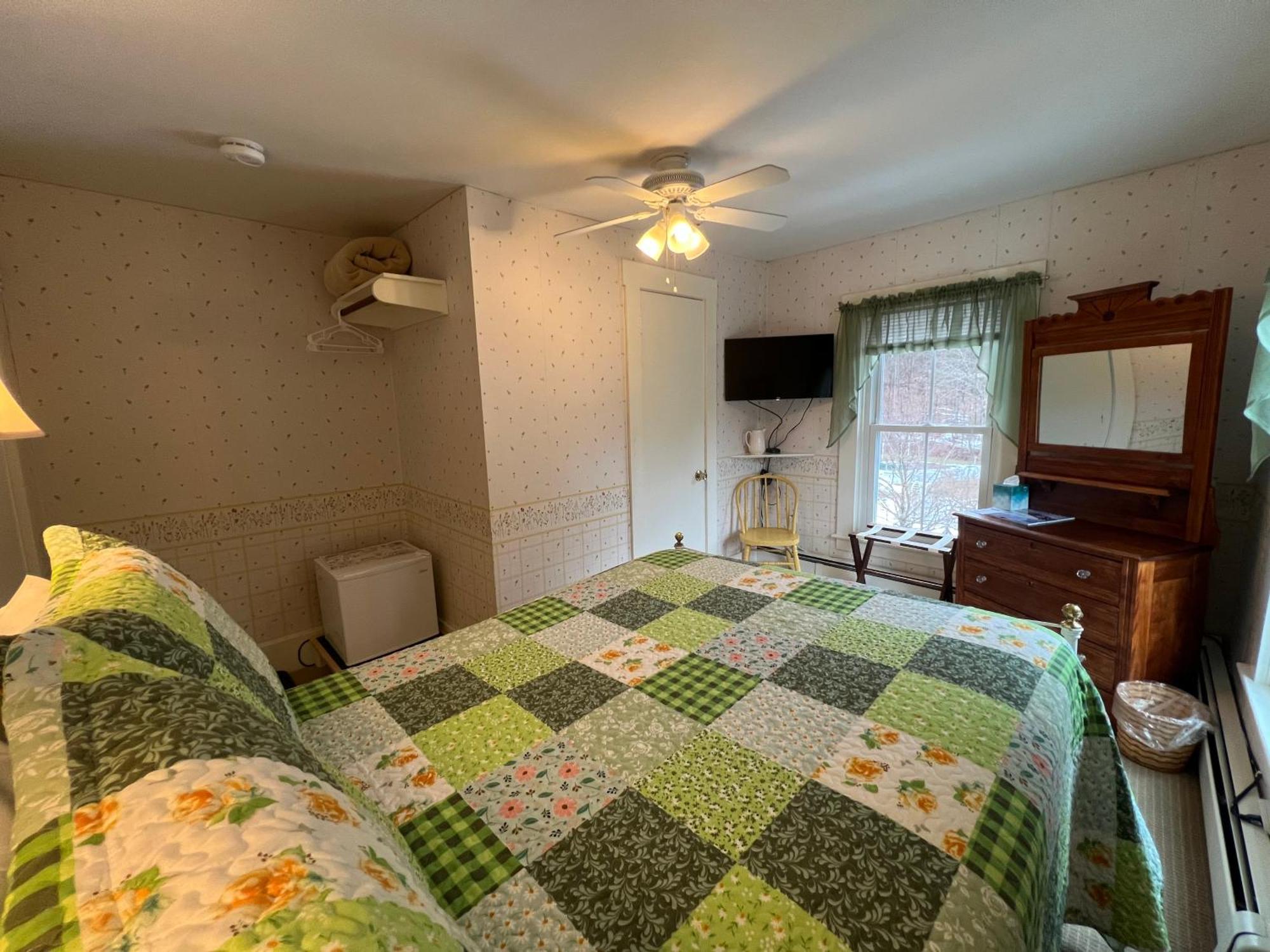 Echo Lake Inn (Adults Only) Plymouth Ngoại thất bức ảnh